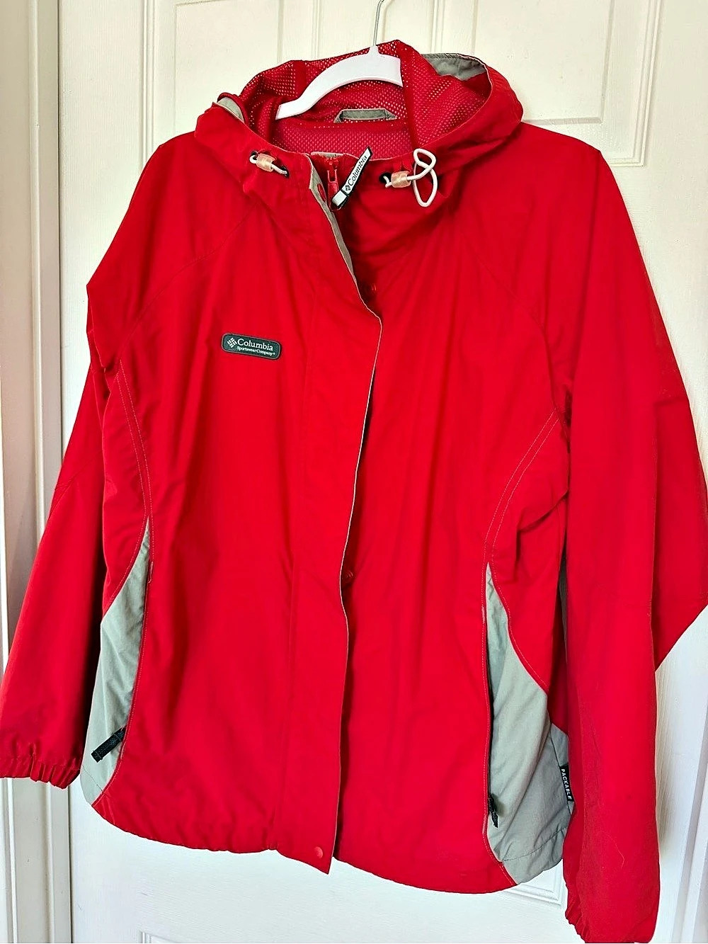 Vintage Columbia Packable Rain Jacket Red Gray Hooded Hiking Windbreaker
